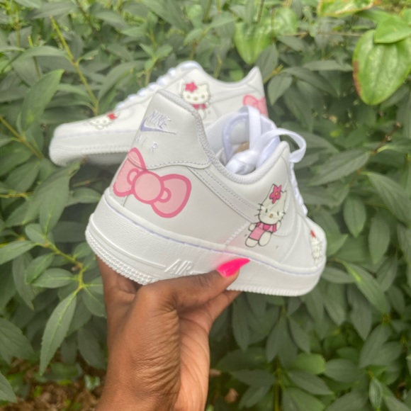 Hello Kitty Air Force 1s - Picture 3 of 3